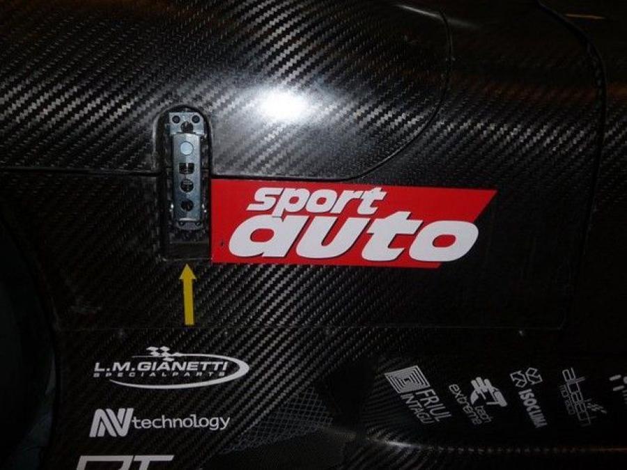 Детали экстерьера Ferrari P4/5 Competizione 2011 года  (фото 20 из 24)